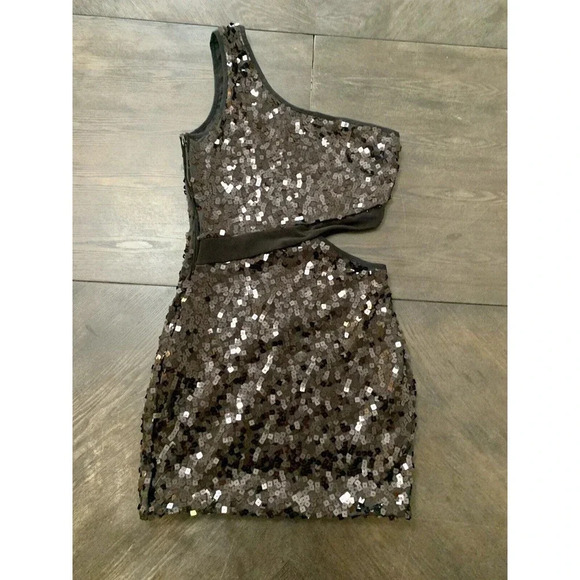 New Promgirl Simply Dresses Black Sparkly Cocktail Dress With Sequins NWT Small - Picture 7 of 9